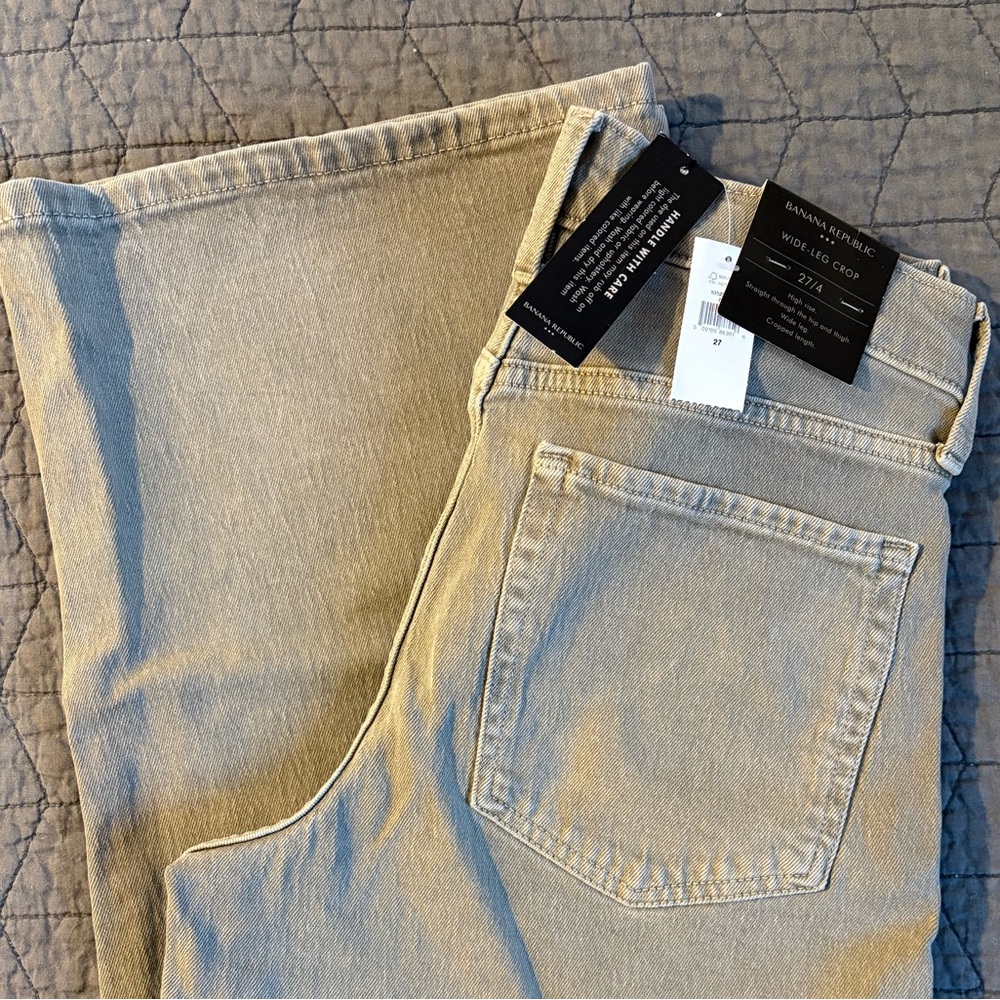 Banana Republic Wide Leg Crop Denim Jeans